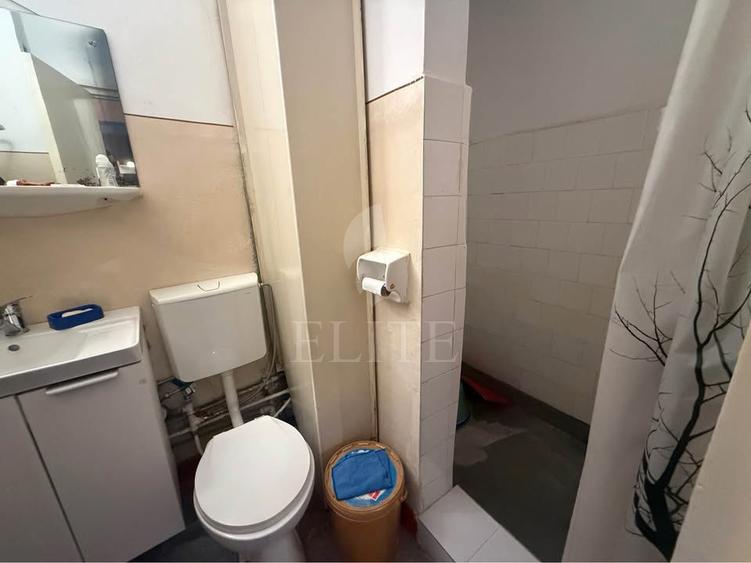 Apartament 4 camere în zona CALEA FLORESTI