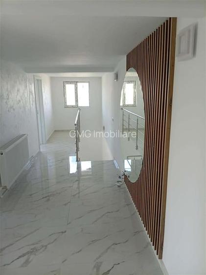 Imobil-Casa zona FUNDENI-DOBROIESTI - 10