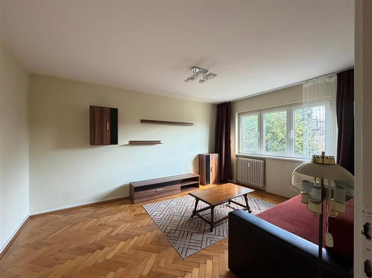 Apartament 2 camere. Zona ultracentrala, Arad.