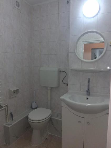 Proprietar, inchiriez apartament 2 camere decomandate, lângă Iulius Mall