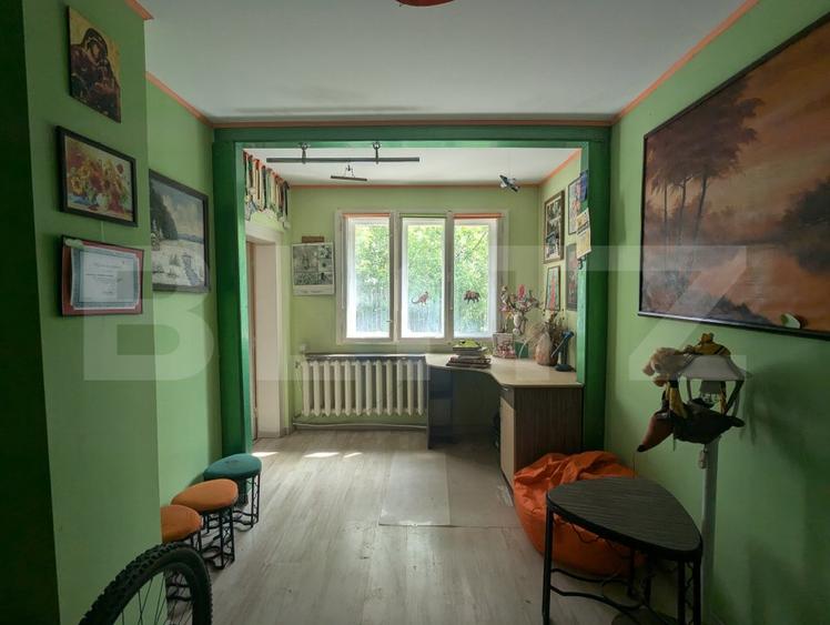 Casa renovabila/demolabila, teren 481 mp, 2 fronturi, zona Intre Lacuri