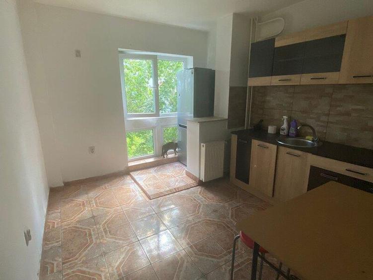 Vanzare Apartament 2 Camere Decomandat Piata Sudului-Cercetatorilor