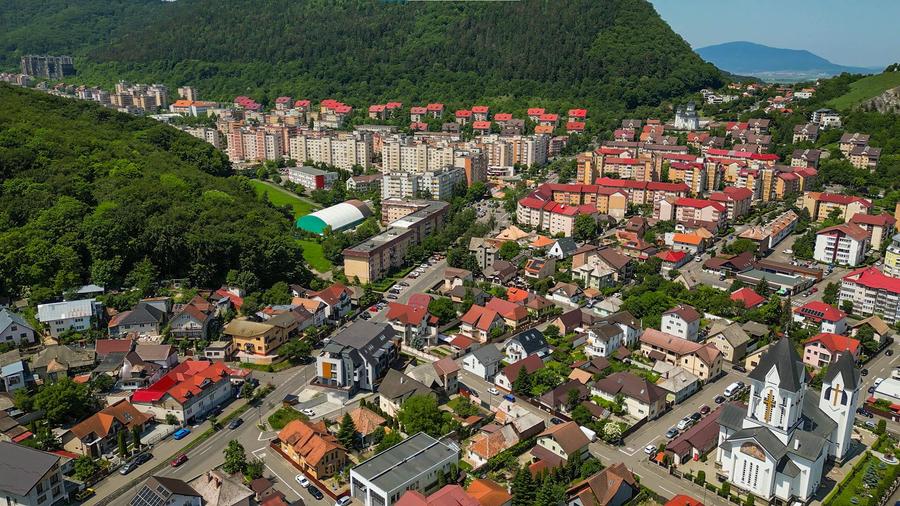 Vila - Racadau - Brasov - Comision Zero pentru Cumparator