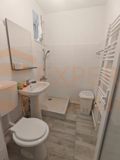 Apartament 3 Camere de vanzare in zona FAR - Constanța | Decomandat | Renovat