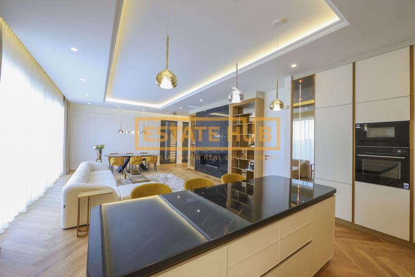 Vila in ansamblu exclusivist cu finisaje si dotări premium