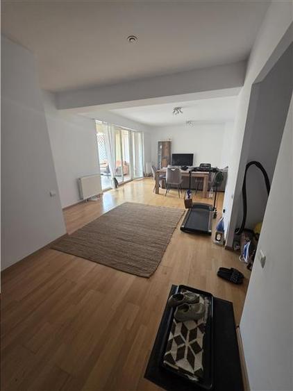 Apartament 3 Camere, zona Centru