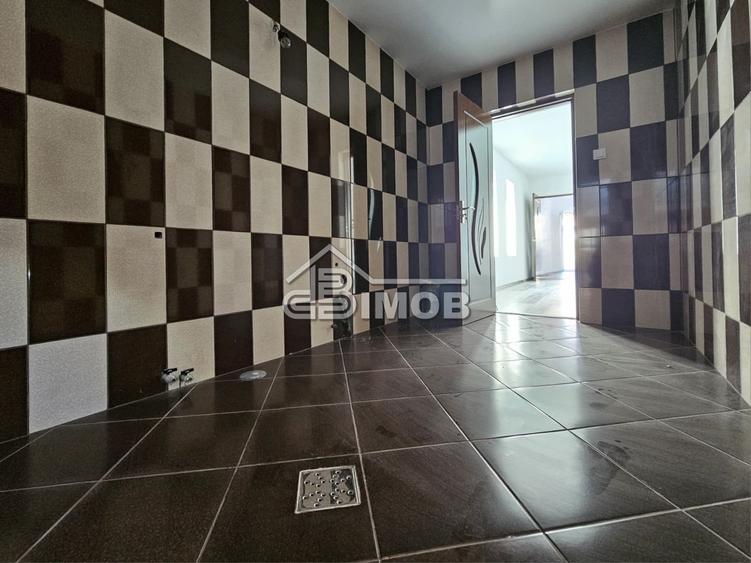 Vanzare casa langa Turnul Chindiei