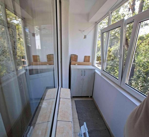 Apartament 2 camere, semidecomandat, 52 mp, ac, metrou aproape, Drumul Taberei
