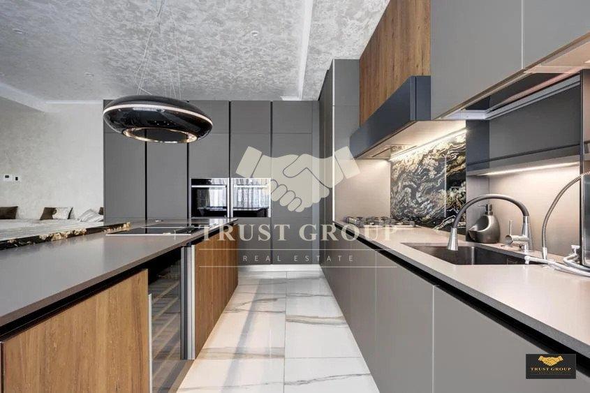 Penthouse Herastrau 4 camere | 2 locuri parcare | Terase 100mp