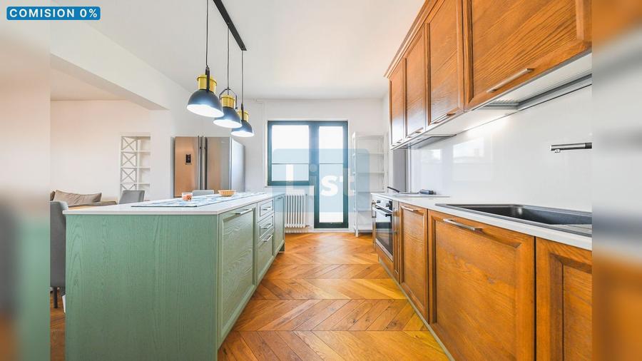 Apartament 4 camere, confort sporit, Central - Piata Lucian Blaga