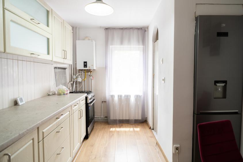 Apartament cu 2 camere decomandate I 2 balcoane I Zorilor