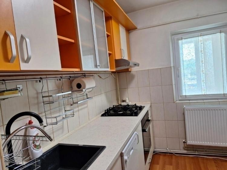 3 camere -Pacurari- Canta- 60 mp - 97000 euro