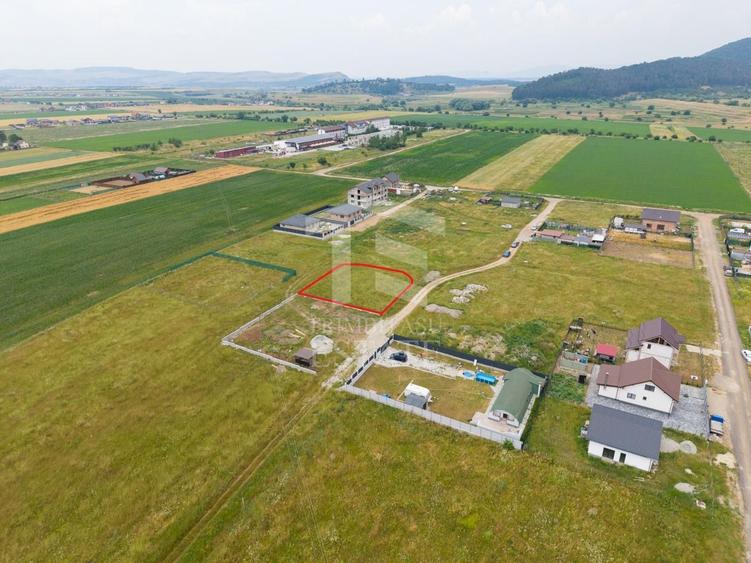 Sanpetru |Teren intravilan 733mp | 3 fronturi stradale