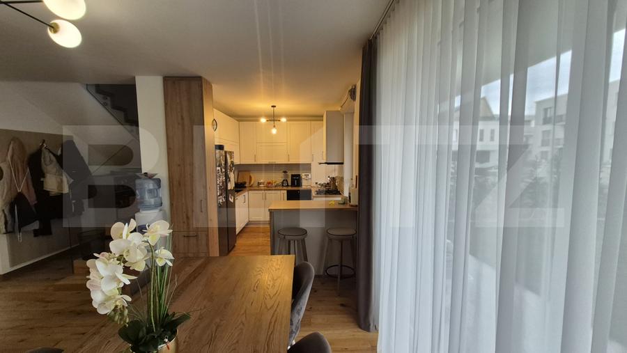 Casa cu 3 dormitoare, 100 mp, teren 202 mp, zona Baritiu