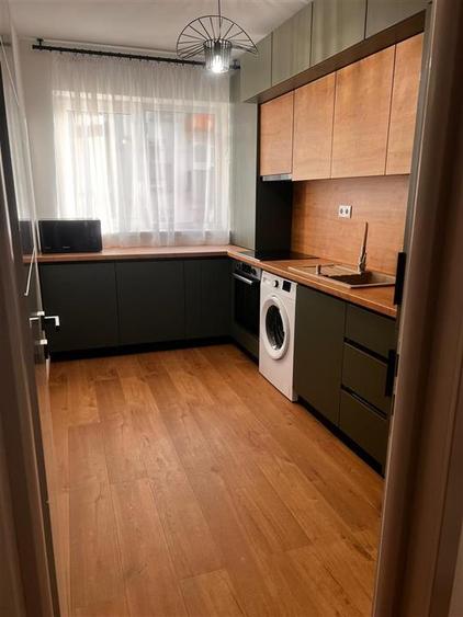 Apartament cu 3 camere bloc nou zona Daliei