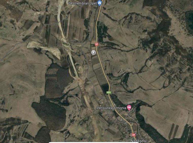 Teren situat in Nadaselu cu PUZ in lucru pentru depozit