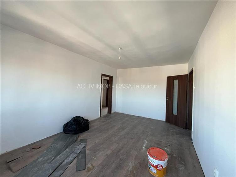 Lugoj, Apartament 3 Cam., 84 Mp., Semidecomandat, et.6, Central Blocul Postei - 19