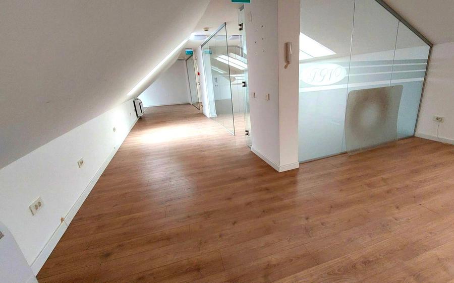 Spatiu Birouri 115 mp Finisat si utilat de inchiriat in Centru,  Alba Iulia
