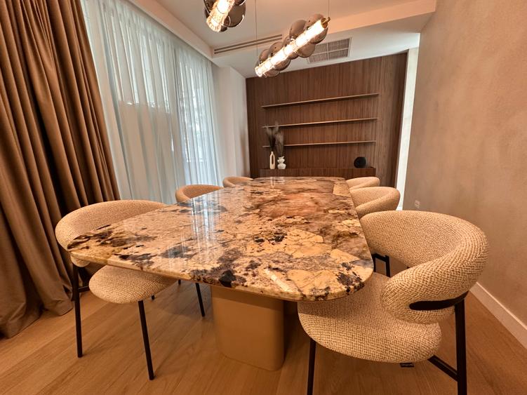 Kiseleff 4 camere finisat super Lux