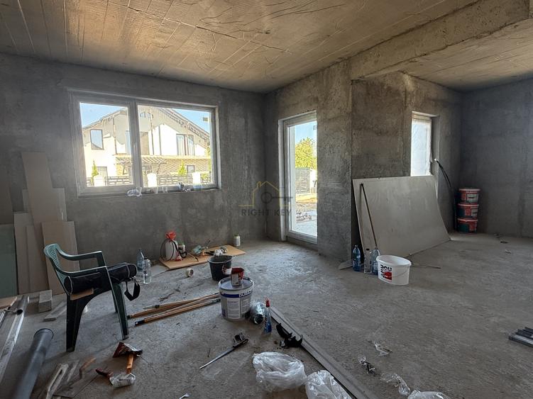 Casa P+M+Pod, 5 camere, Pompa de caldura, Ciorogarla! Comision 0%!
