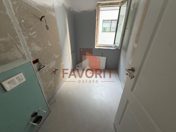 Bloc NOU. 2 camere impartit in 2 dormitoare si living+bucatarie.