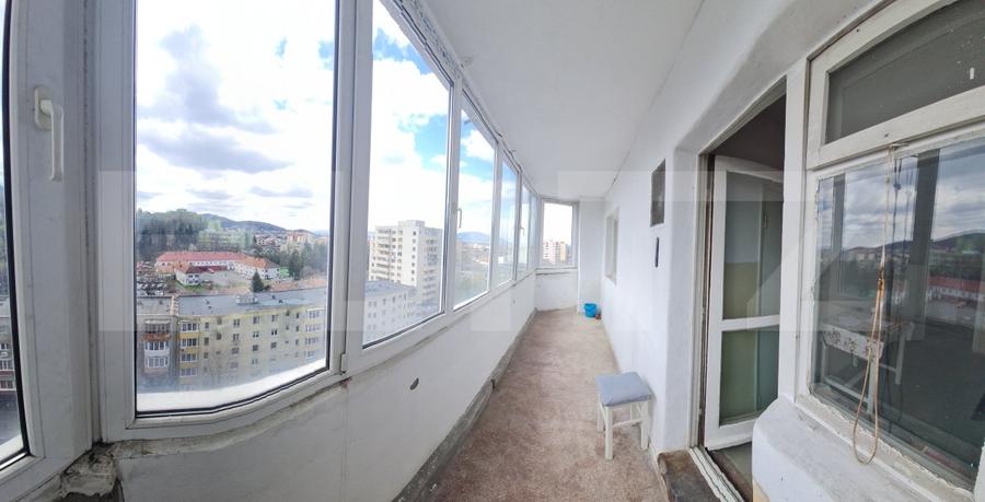 Oportunitate-Apartament de vanzare, cu 3 camere, 65 mp, nemobilat, zona Griviței