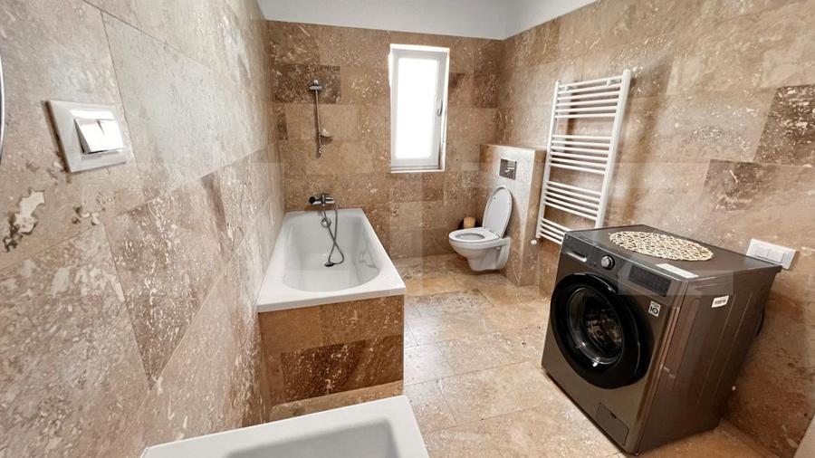 Casa , 4 camere, 100 mp utili, 390 mp teren, zona Bucium