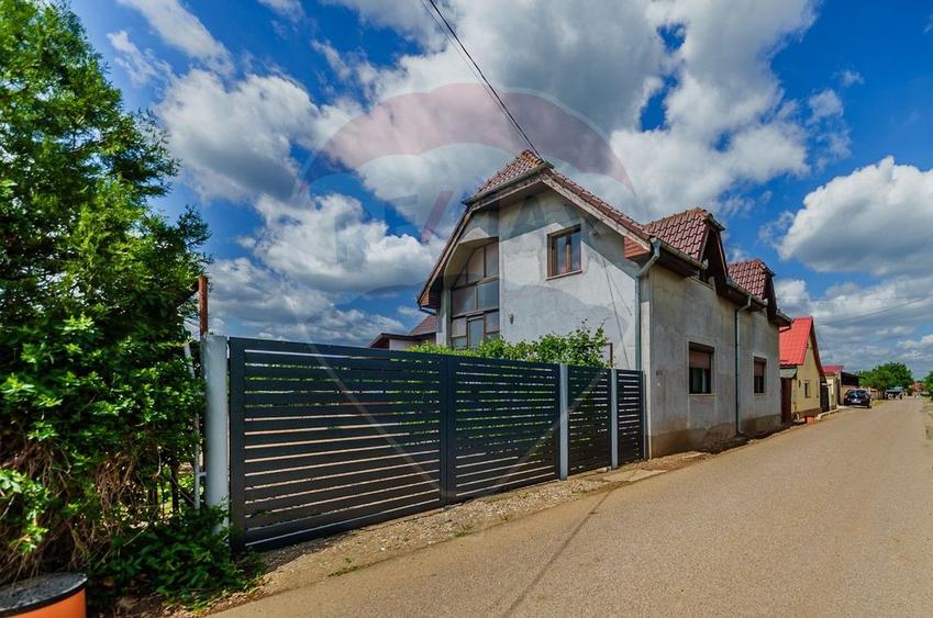 Casa Italiană Zadareni/1600 mp teren pe colț cu potențial parcelare