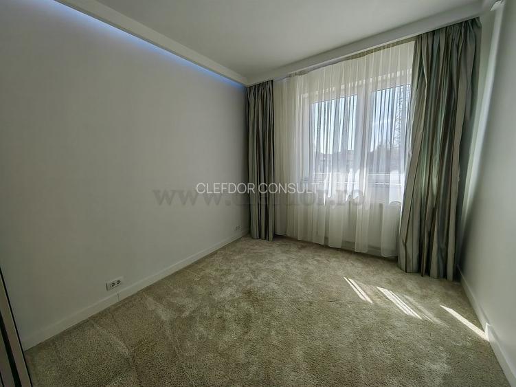 Vila de Lux cu acces la piscina - 14