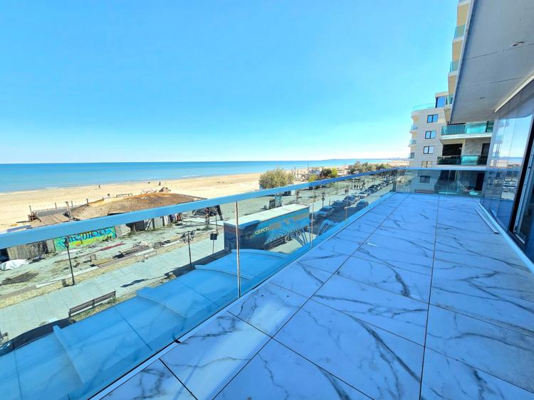 3 camere White Titanic - frontal mare – Mamaia Nord
