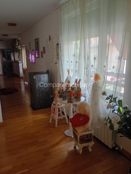 Casă cu venit din chirie, în buricul târgului – locuință + spațiu comercial - 10