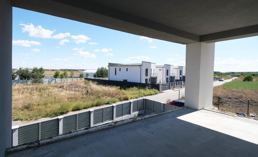 Vanzare vila nou construita P+1 si 700 mp teren in Corbeanca