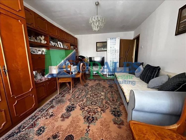 Girocului. Etaj 3. Decomandat. Centrala proprie. - 3
