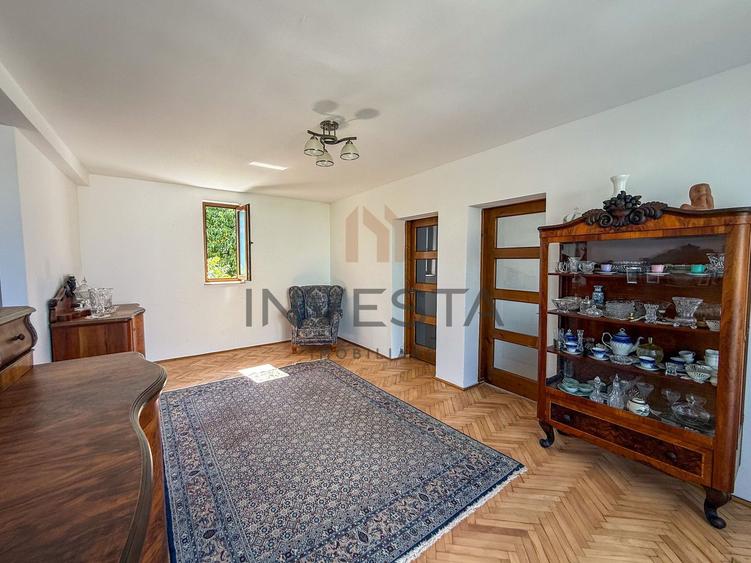 Apartament in vila, etajul 1, Zona Pasapoarte! Garaj inclus in pret!