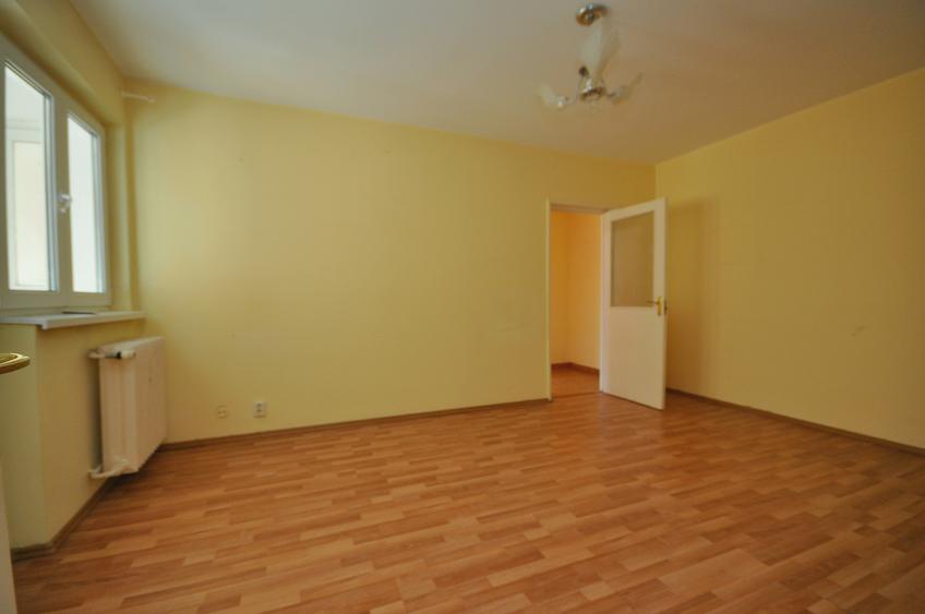 Apartament 2 camere Drumul Taberei Parc Sandulesti 4 min metrou, bloc anvelopat