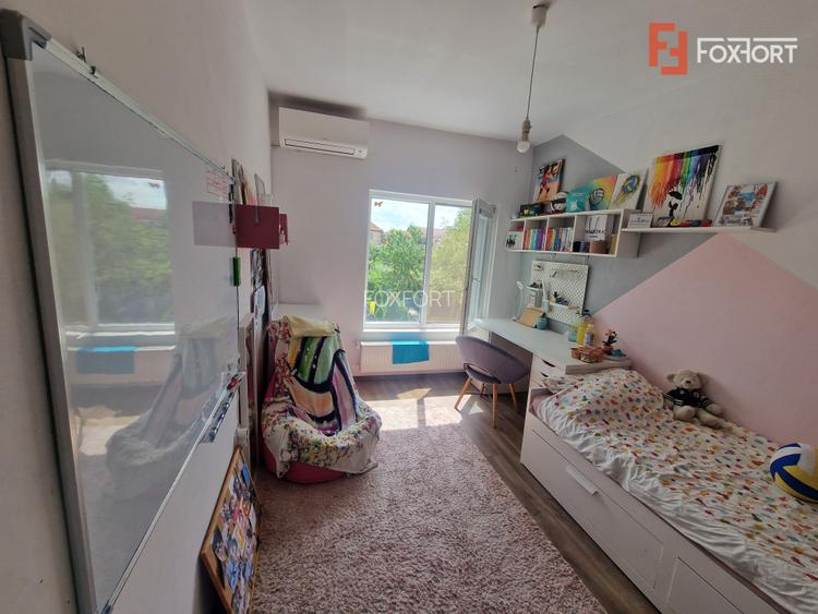 Duplex de vanzare cu 4 camere, cu teren de 303 mp, Ghiroda - 9