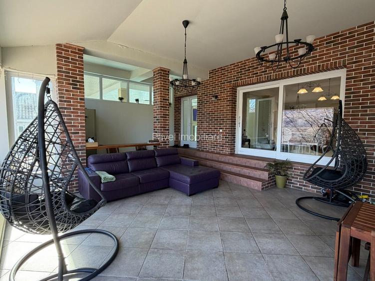 Vilă de Lux Vălenii de Munte - Piscină - 7
