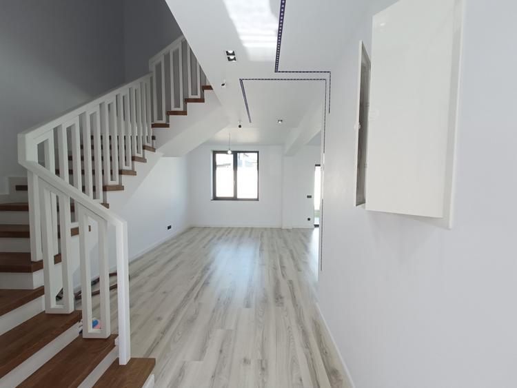 Casă Tip Duplex cu 4 camere Valea Lupului-Iași COMISION 0%