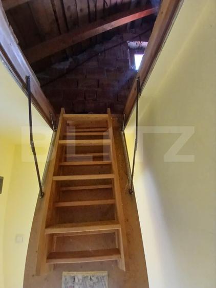 Casa P+M cu 5 camere si garaj, amplasate pe un teren de 650mp