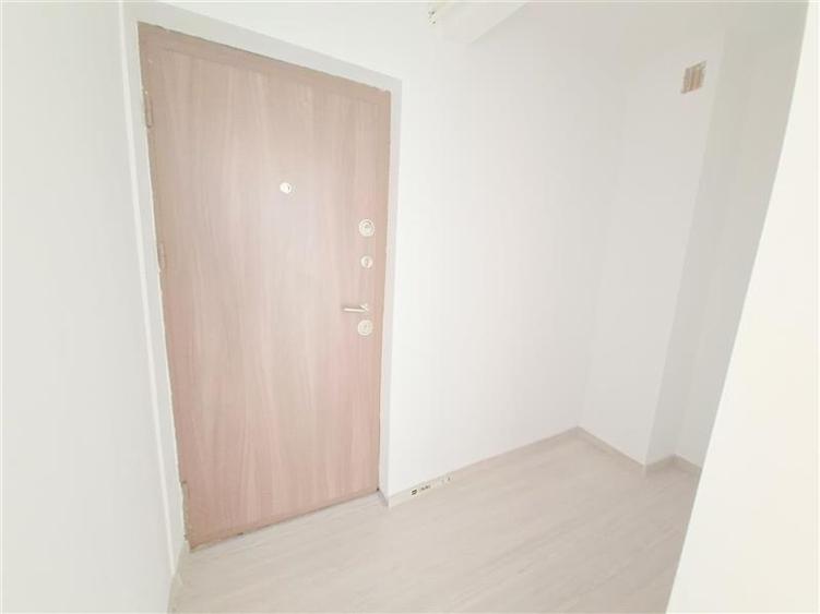 Apartament 3 decomandate, etaj 1, renovat, zona Ura