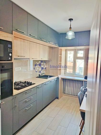 Apartament 3 camere Hala Centrala - Palas I UMF