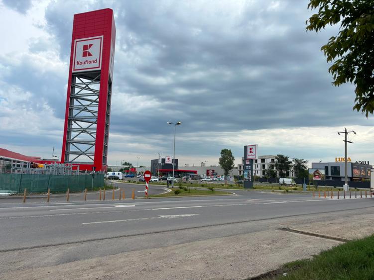 Inchiriez Teren 2200 mp Bd Biruintei vis a vis de Kaufland Pantelimon