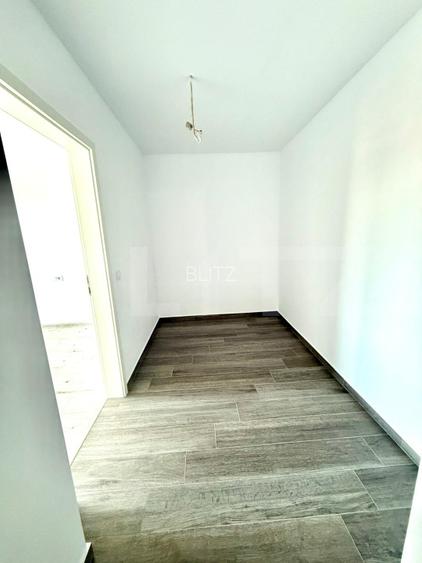 Apartament cu 2 camere decomandat, etaj 10/10 - Tractorul - 11