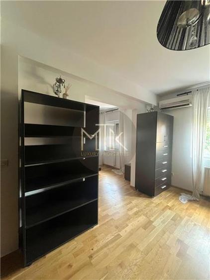 Vila 4 camere Cartier Azur- Pipera I 2 Locuri de parcare