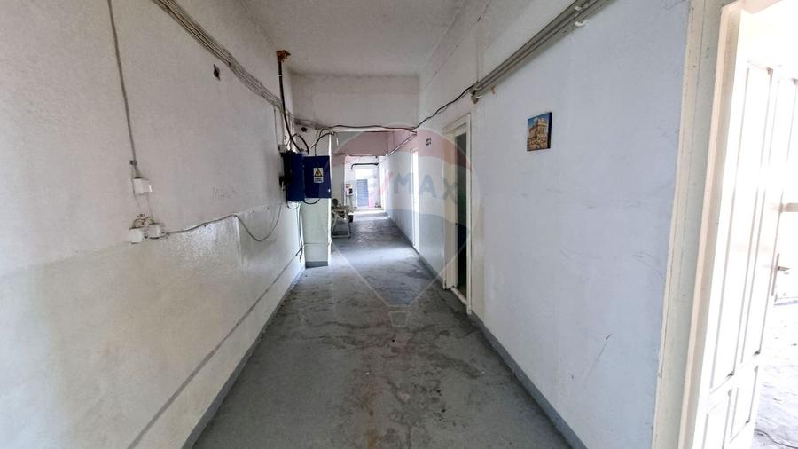 Spatiu comercial 370 mp | Vasile Lucaciu Baia Mare | 3 €/mp