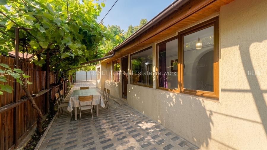 Casa 3 camere | 2 min Metrou Laminorului | Teren 241 mp | Renovata complet - 2