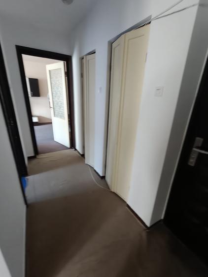 ICIL Apartament 2 Camere Decomandat Etajul 3/4 Bloc Caramida Gaze La Usa