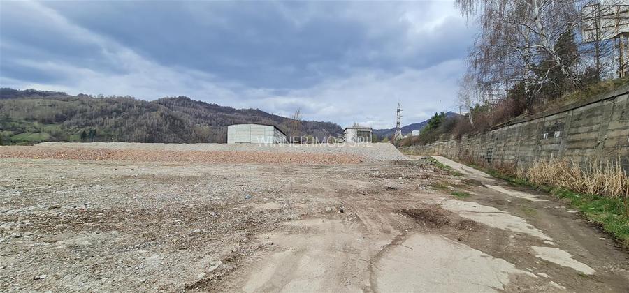 Vanzare Teren 1,7HA centru Petrosani - 3
