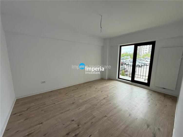 Apartament 2 cam intabulat,boxa si parcare – Soleia, V. Lupului - 11