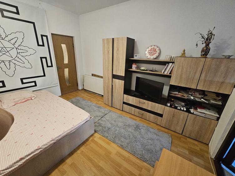Vânzare | Garsonieră | Șos. Sălaj